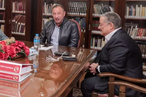 توجه للخطيب بطلب.. ياسين منصور يكشف سبب رفضه الترشح على رئاسة الأهلي